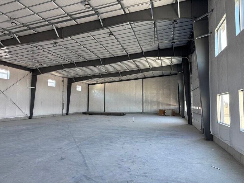 2629 Yellowstone hwy, Rexburg, ID à louer - Photo principale – Image 1 sur 9
