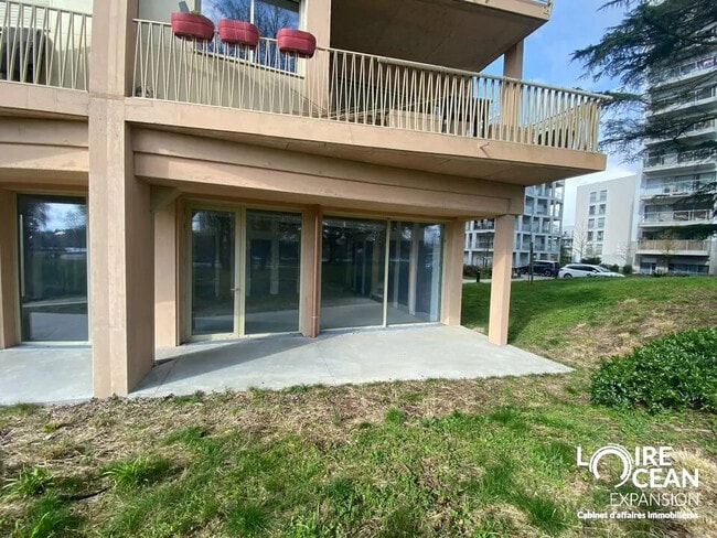 Plus de détails pour Local commercial à vendre