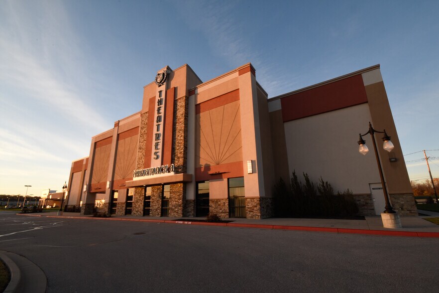 15-Property NNN-Leased Movie Theaters portefeuille de 15 biens à vendre sur LoopNet.fr - Photo de l’immeuble – Image 3 sur 15