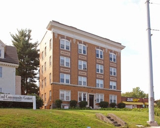 Plus de détails pour 467 Farmington Ave, Hartford, CT - Logement à vendre