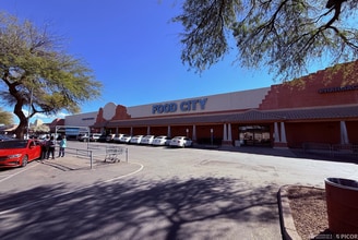251-492 Grand Court Plaza Dr, Nogales, AZ à louer Photo intérieure– Image 1 sur 6