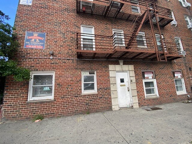 2000 Kings Hwy, Brooklyn, NY à louer - Photo de l’immeuble – Image 3 sur 31