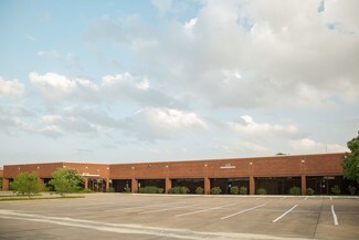 Plus de détails pour 3418 Midcourt Rd, Carrollton, TX - Bureau, Local d'activités à louer