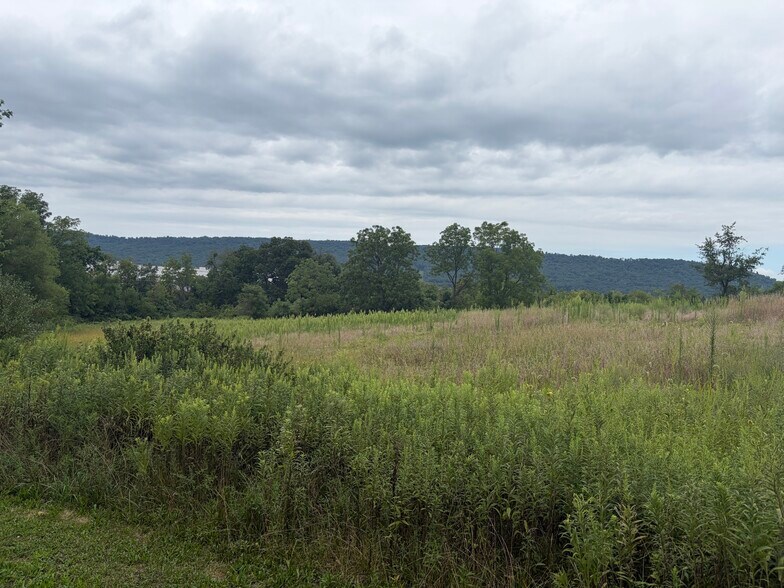 69 Fisher Avenue ave, Jonestown, PA à vendre - Photo de l’immeuble – Image 3 sur 6