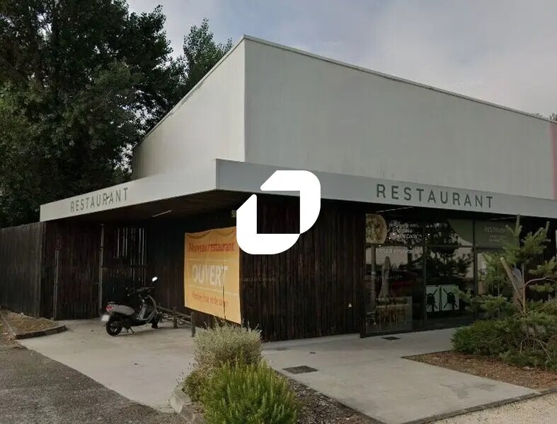 Local commercial dans Mérignac à louer Photo de l’immeuble– Image 1 sur 4