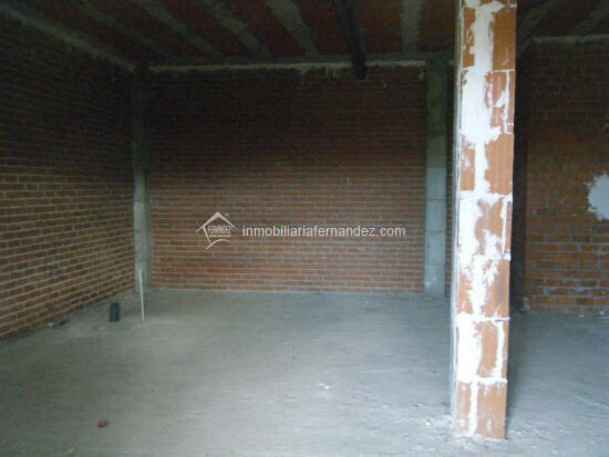 Local commercial dans Cáceres, Cáceres à louer - Photo de l’immeuble – Image 3 sur 9