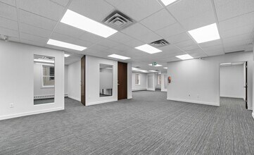 1575 7th St SW, Calgary, AB à louer Photo intérieure– Image 2 sur 3