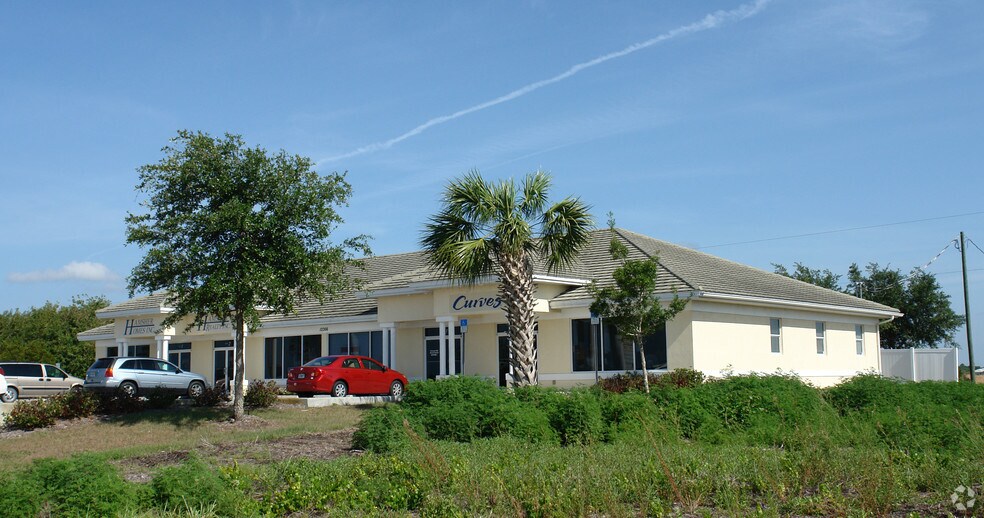 12366 N Access Rd, Port Charlotte, FL à louer - Photo de l’immeuble – Image 3 sur 5