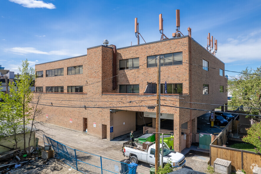 1010 1st Ave NE, Calgary, AB à louer - Photo de l’immeuble – Image 3 sur 6