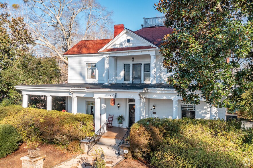 252 Seavy St, Senoia, GA à louer - Photo de l’immeuble – Image 3 sur 185