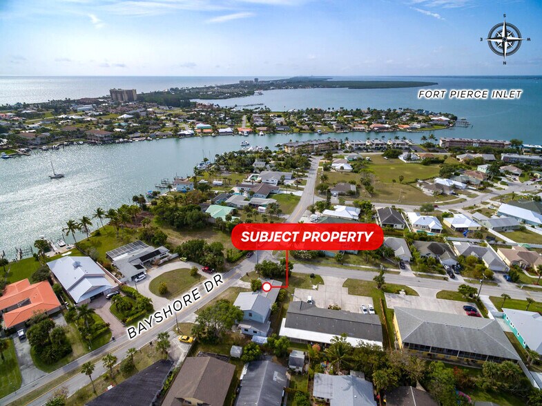 1412 Bayshore Dr, Fort Pierce, FL à vendre - Aérien – Image 2 sur 9