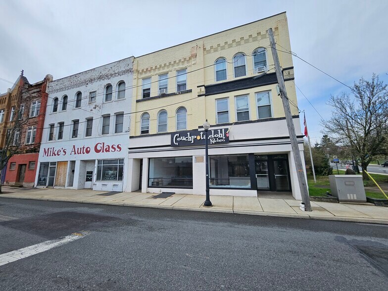 306 Brodhead Ave, Bethlehem, PA à louer - Photo de l’immeuble – Image 2 sur 7
