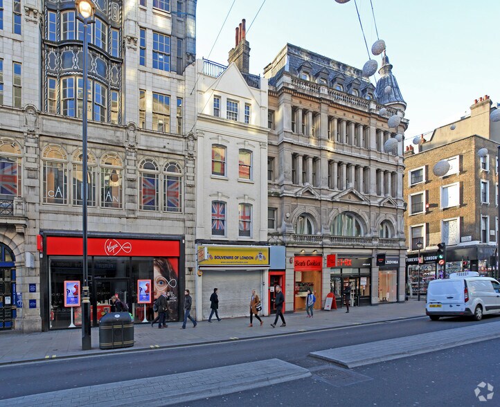 137 Oxford St, Londres à louer - Photo de l’immeuble – Image 2 sur 2