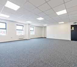 125 Brantwood Rd, Londres à louer Photo intérieure– Image 2 sur 2