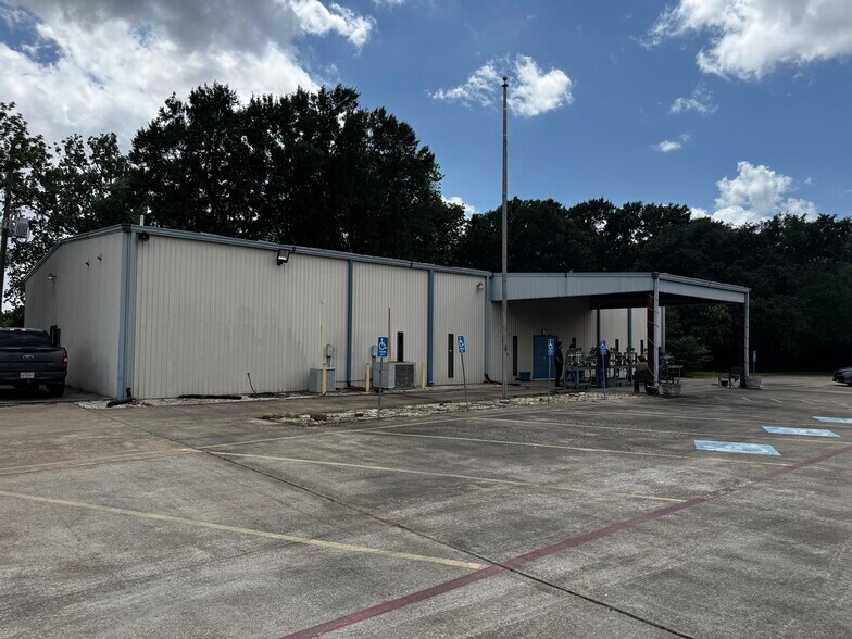 9623 Zaka Rd, Houston, TX à vendre - Photo de l’immeuble – Image 2 sur 8