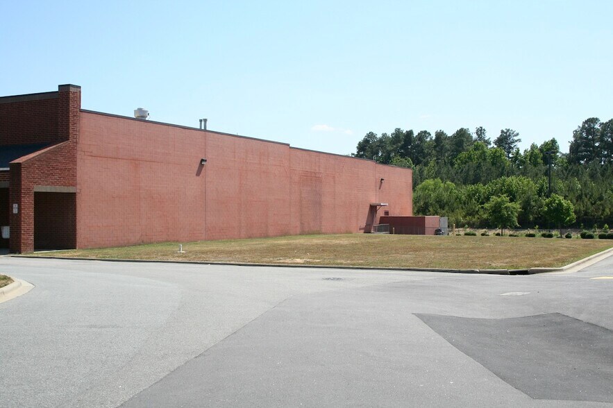 1779 W Williams St, Apex, NC à louer - Photo principale – Image 1 sur 4