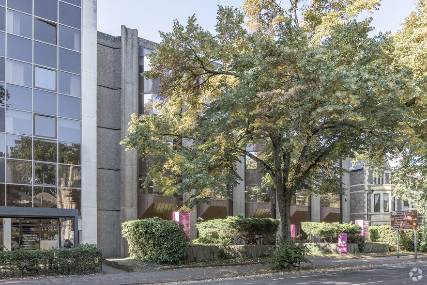 33-35 Cathedral Rd, Cardiff à louer - Photo de l’immeuble – Image 2 sur 9