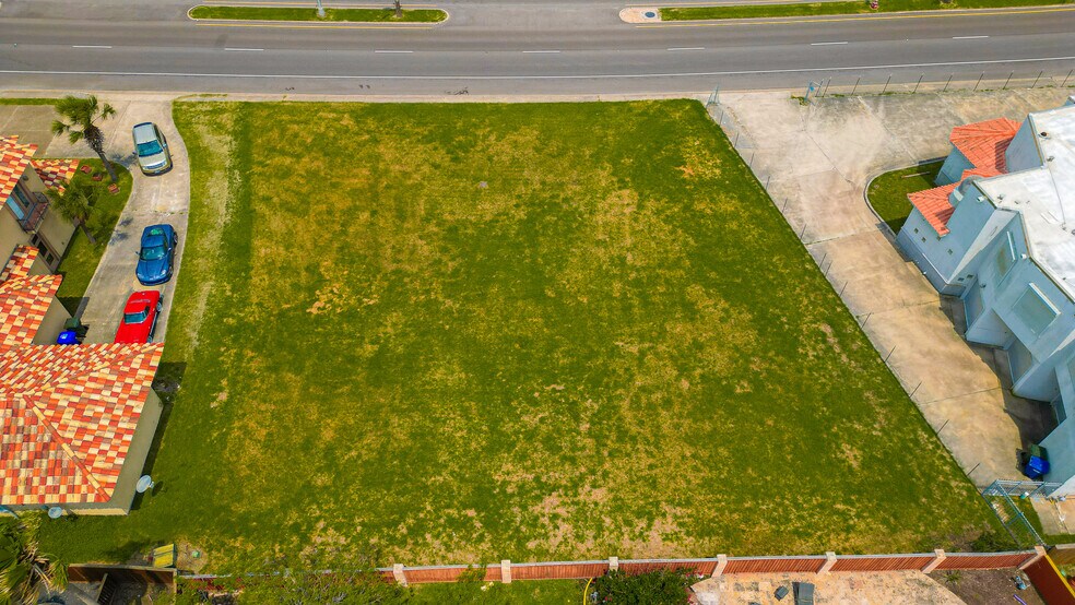 3645 Ocean, Corpus Christi, TX à vendre - Photo de l’immeuble – Image 2 sur 18