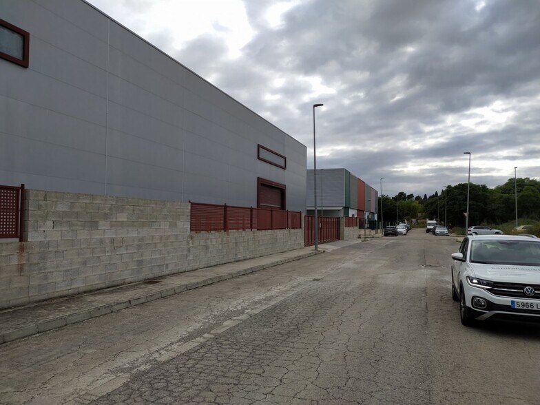 Industriel/Logistique dans Llanera de Ranes, Valencia à vendre - Photo de l’immeuble – Image 2 sur 3