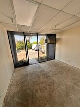 23291 Peralta Dr, Laguna Hills, CA à louer Photo intérieure– Image 2 sur 3