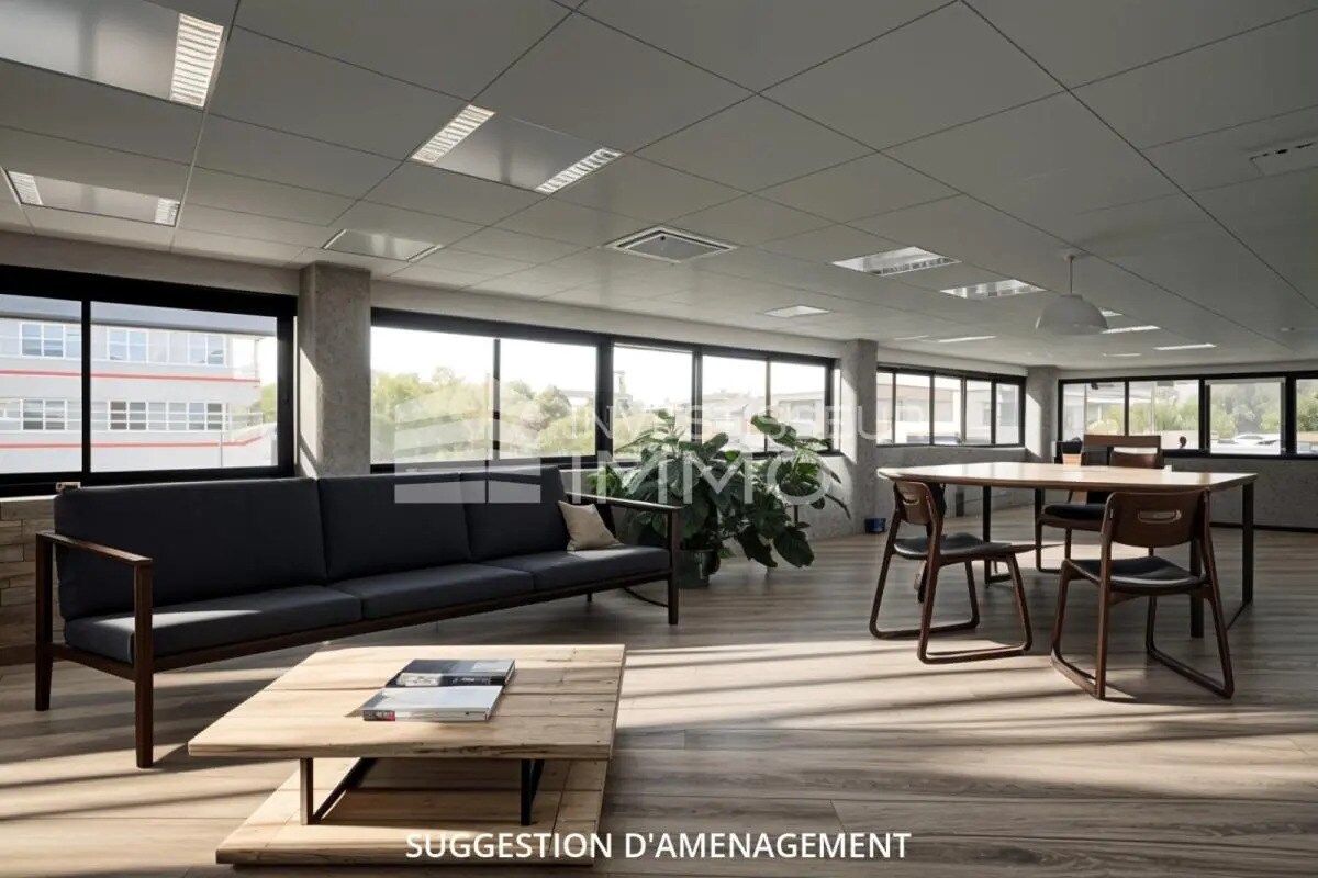 Bureau dans Villebon-sur-Yvette à louer Photo intérieure– Image 1 sur 7