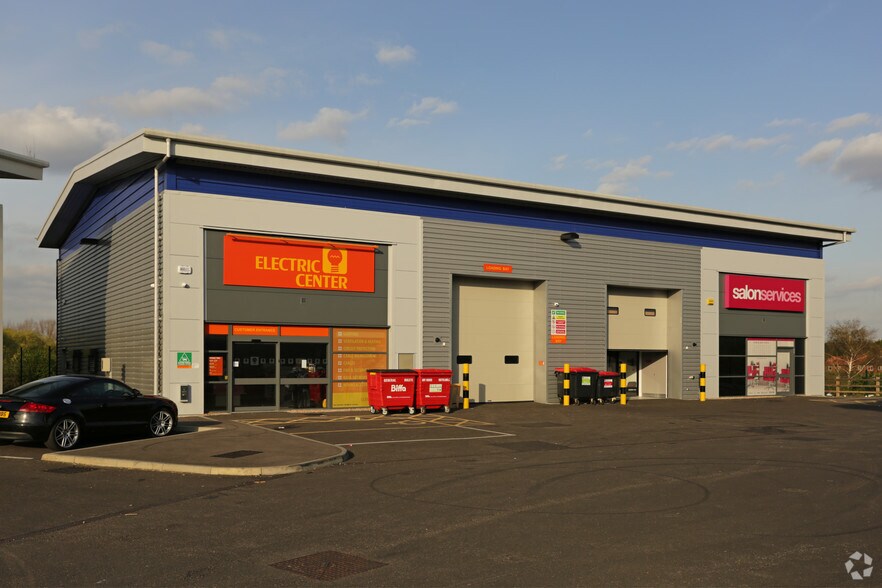 Southend Ln, Londres à louer - Photo principale – Image 1 sur 4