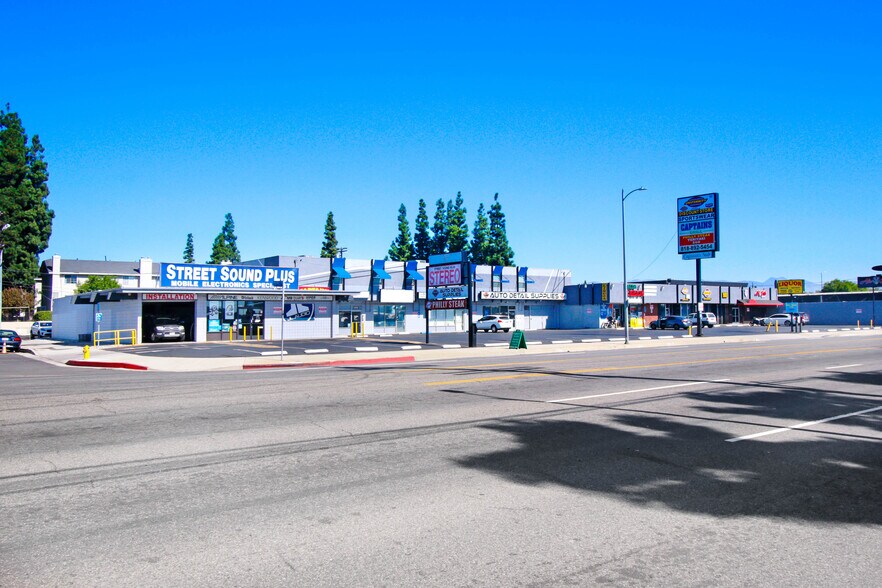 16141-16173 Roscoe Blvd, North Hills, CA à louer - Photo de l’immeuble – Image 2 sur 4