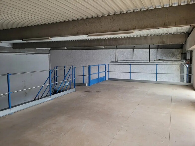 Industriel/Logistique dans Toulouse à louer - Photo intérieure – Image 2 sur 2