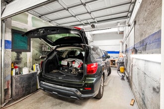 45-35 39th St, Long Island City, NY à louer Photo intérieure– Image 2 sur 8