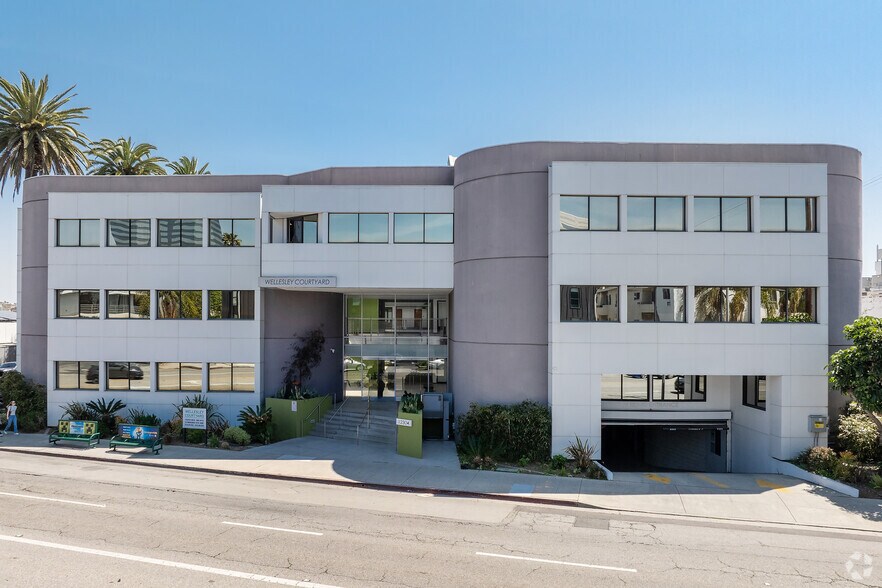 12304 Santa Monica Blvd, Los Angeles, CA à louer - Photo de l’immeuble – Image 3 sur 9