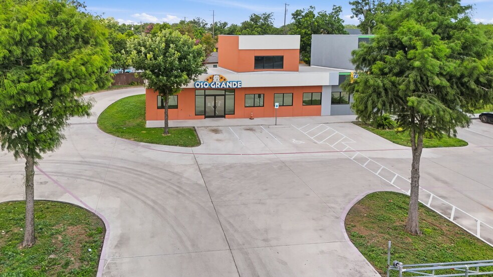 5407 Interstate 35 Access Rd, San Antonio, TX à louer - Photo de l’immeuble – Image 3 sur 29