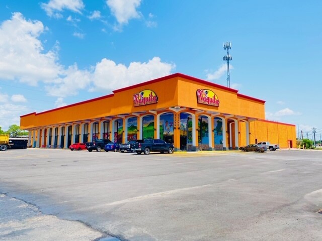 1700 Jefferson Dr, Port Arthur, TX à louer - Photo de l’immeuble – Image 3 sur 8