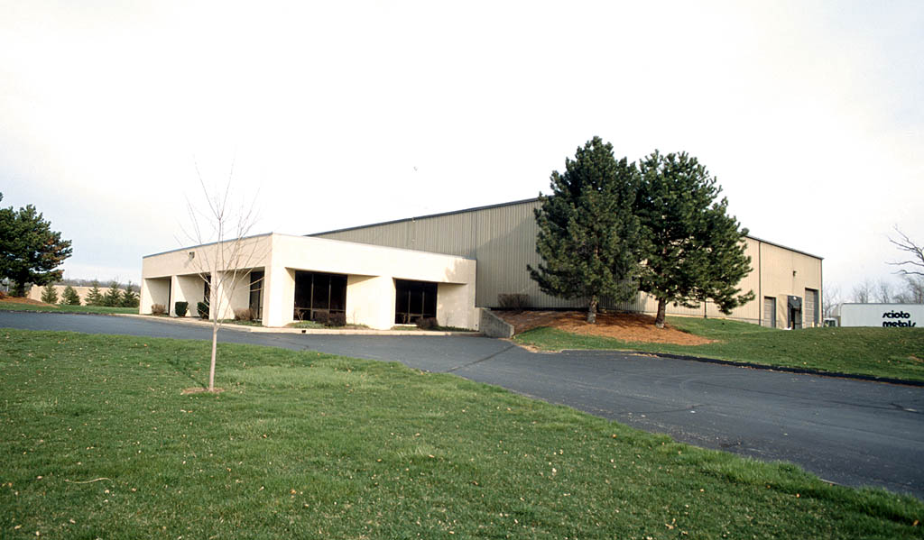 209 Green Meadows Dr S, Lewis Center, OH à louer Photo de l’immeuble– Image 1 sur 6