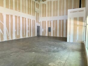 12211 Regency Village Dr, Orlando, FL à louer Photo intérieure– Image 1 sur 11