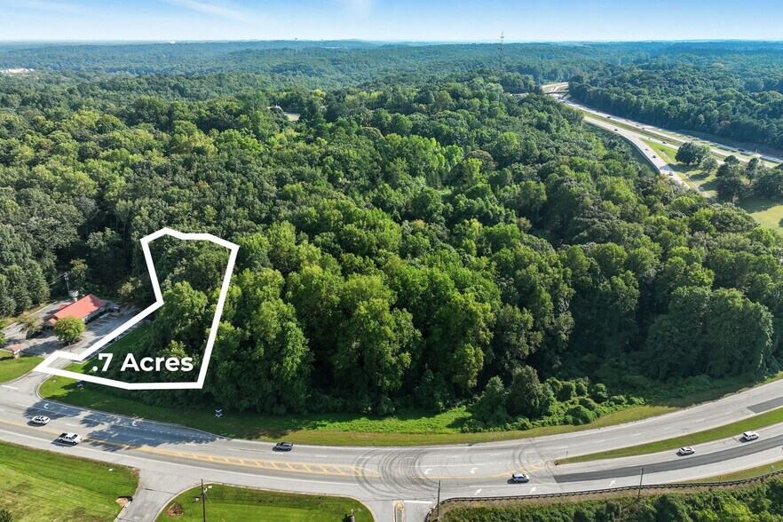2232 Jesse Jewell Pky, Gainesville, GA à vendre - Aérien – Image 1 sur 12