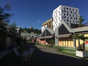 60 Avenue Gaston Roussel, Romainville à louer Photo intérieure– Image 2 sur 2