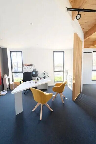 Local commercial dans Roanne à vendre - Photo intérieure – Image 2 sur 4