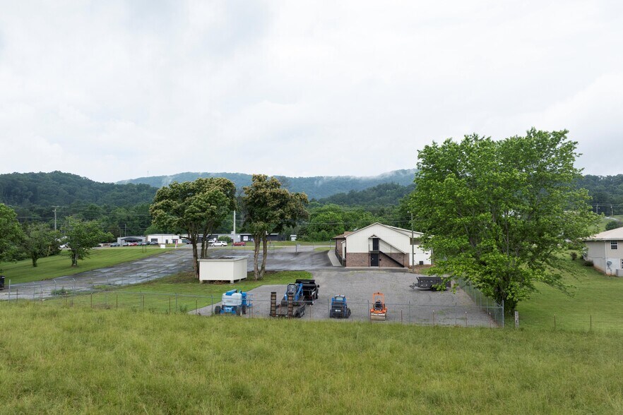 10022 Rutledge Pike, Knoxville, TN à vendre - Photo de l’immeuble – Image 2 sur 29