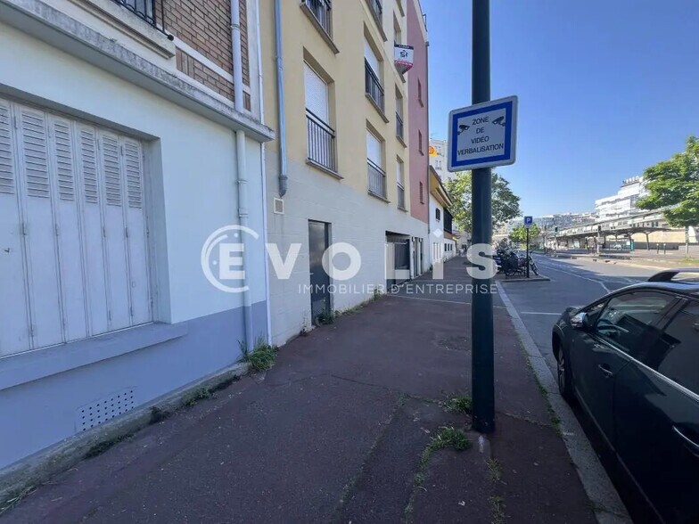 Bureau dans Joinville-le-Pont à louer - Photo de l’immeuble – Image 2 sur 11