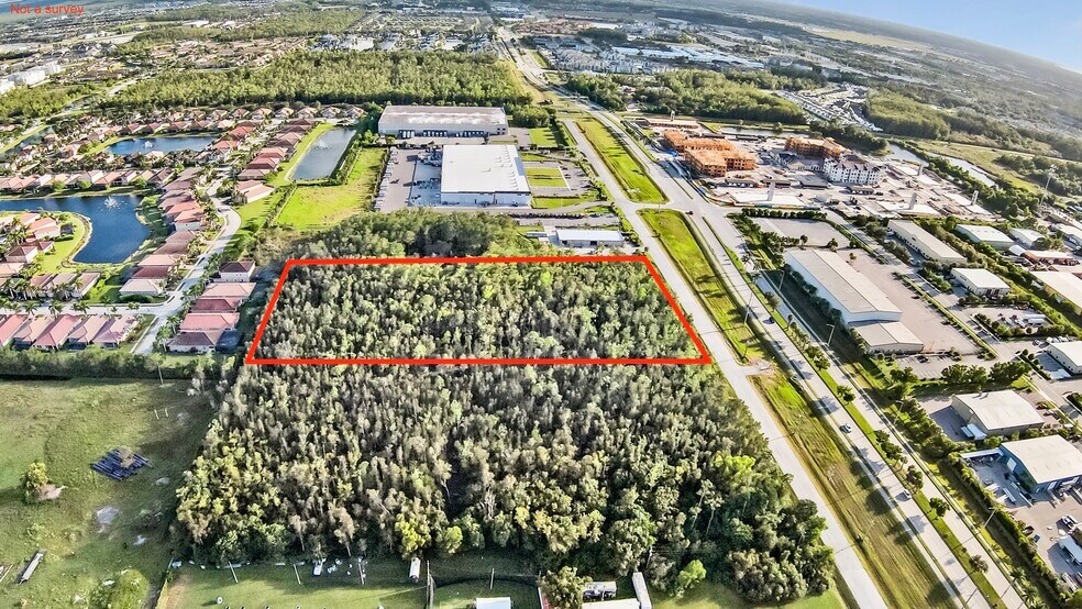 3870 Veronica S. Shoemaker Blvd, Fort Myers, FL à vendre - Photo de l’immeuble – Image 3 sur 4