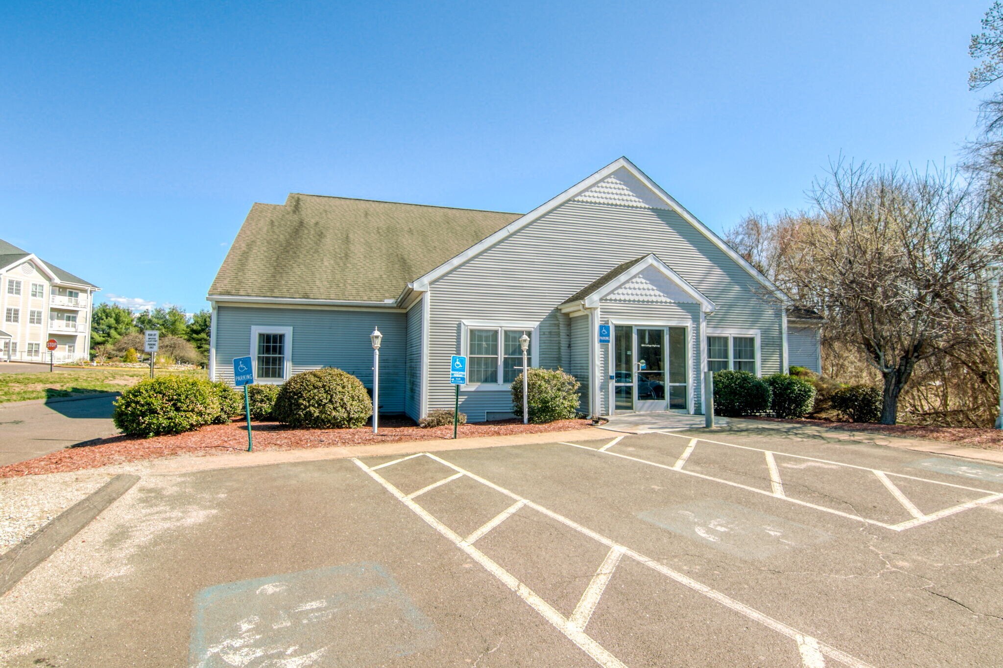 800 College Hwy, Southwick, MA à vendre Photo principale– Image 1 sur 14