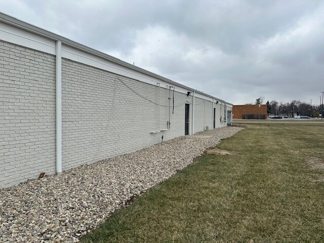 2356 Harding Hwy, Lima, OH à louer - Photo de l’immeuble – Image 3 sur 7