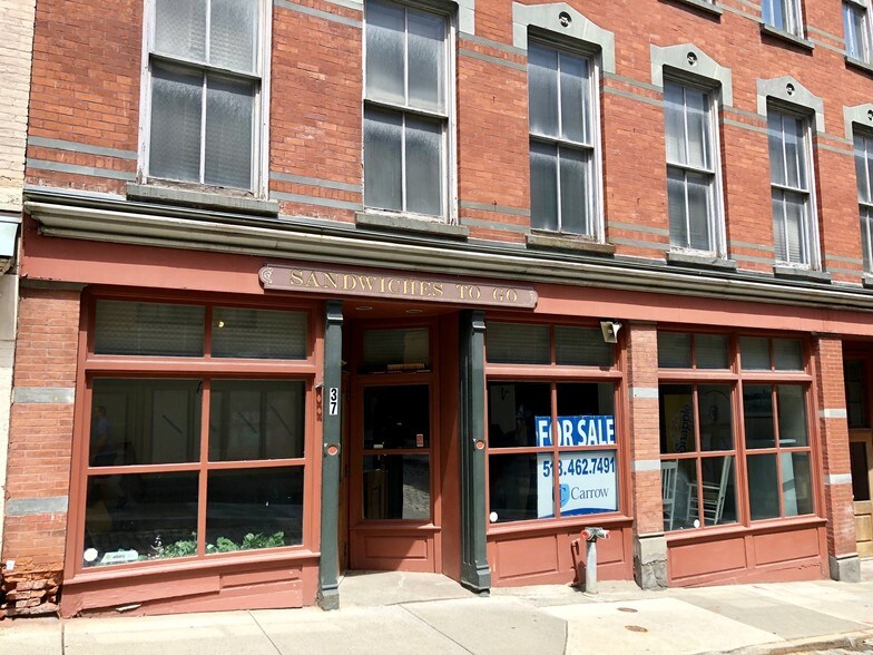 37 Maiden Ln, Albany, NY à vendre - Photo de l’immeuble – Image 3 sur 15