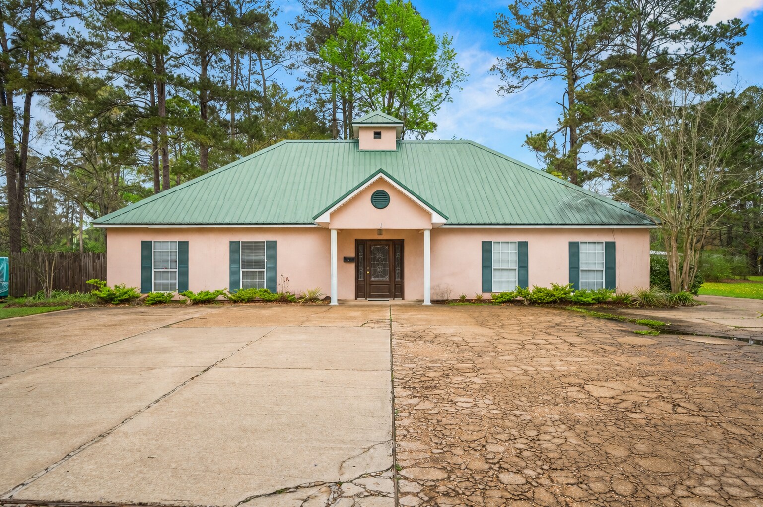 1603 Melrose St, Pineville, LA à vendre Photo principale– Image 1 sur 24