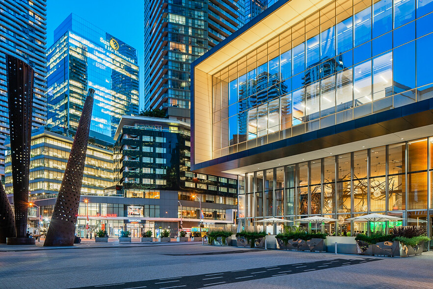 25 York St, Toronto, ON à louer - Photo de l’immeuble – Image 3 sur 10