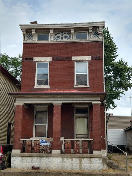 3068 Sidney Ave, Cincinnati, OH à vendre - Photo de l’immeuble – Image 2 sur 4