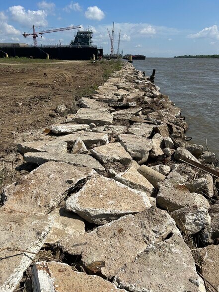 5848 Procter St, Port Arthur, TX à louer - Photo de l’immeuble – Image 2 sur 6