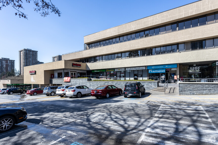 9600 Cameron St, Burnaby, BC à louer - Photo de l’immeuble – Image 3 sur 8