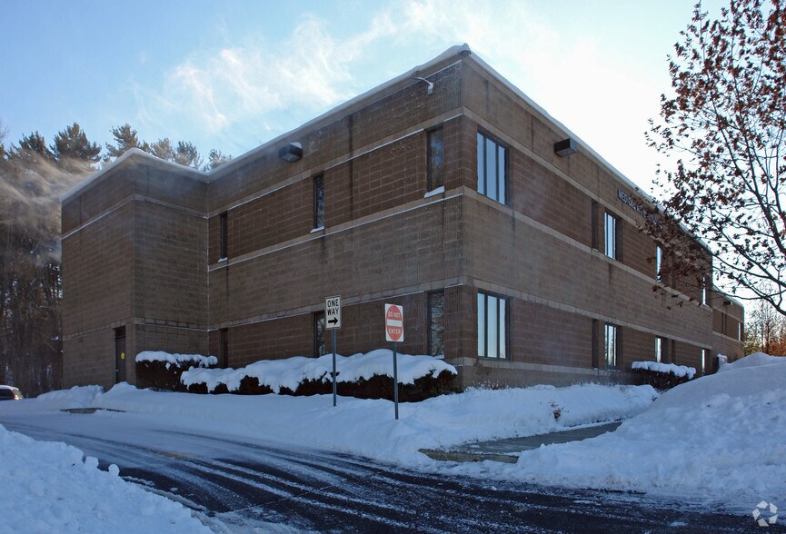 700 Mcclellan St, Schenectady, NY à louer - Photo de l’immeuble – Image 2 sur 23