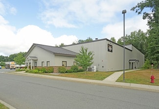 Plus de détails pour 5 Fairchild Sq, Clifton Park, NY - Industriel/Logistique à louer